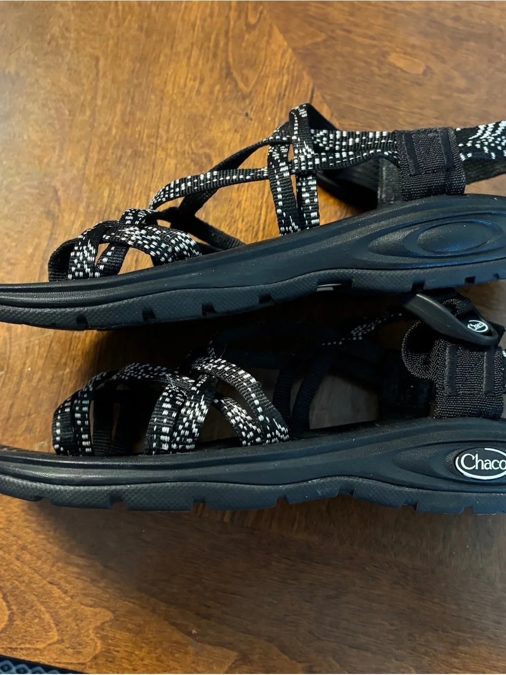 Chaco comfortable black